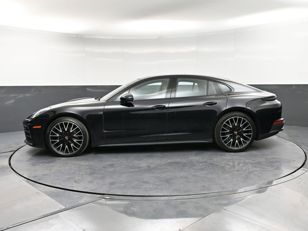 Certified 2025 Porsche Panamera 4 image 2