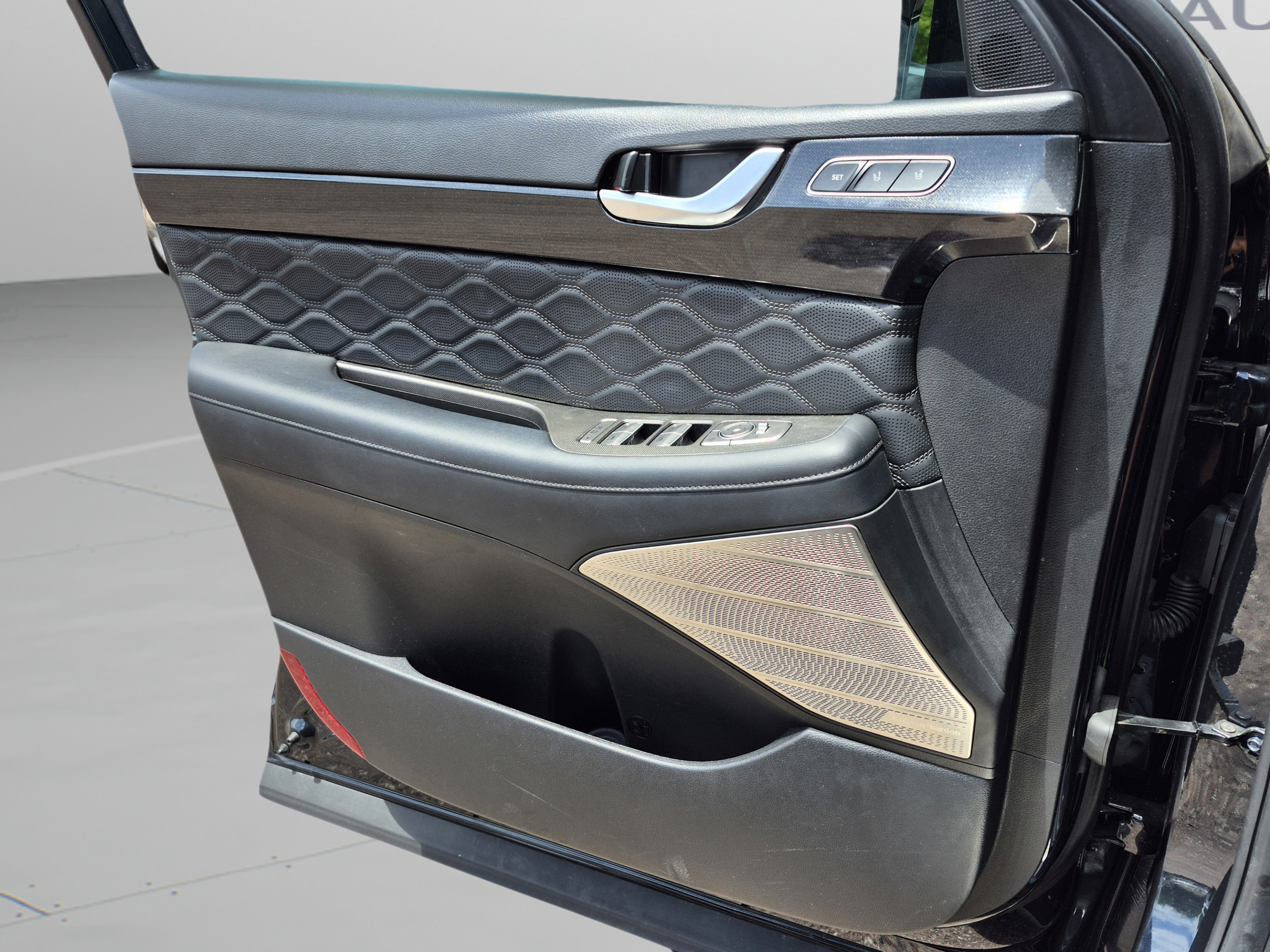 Used 2022 Hyundai Palisade Calligraphy w/ Cargo Package FWD image 25