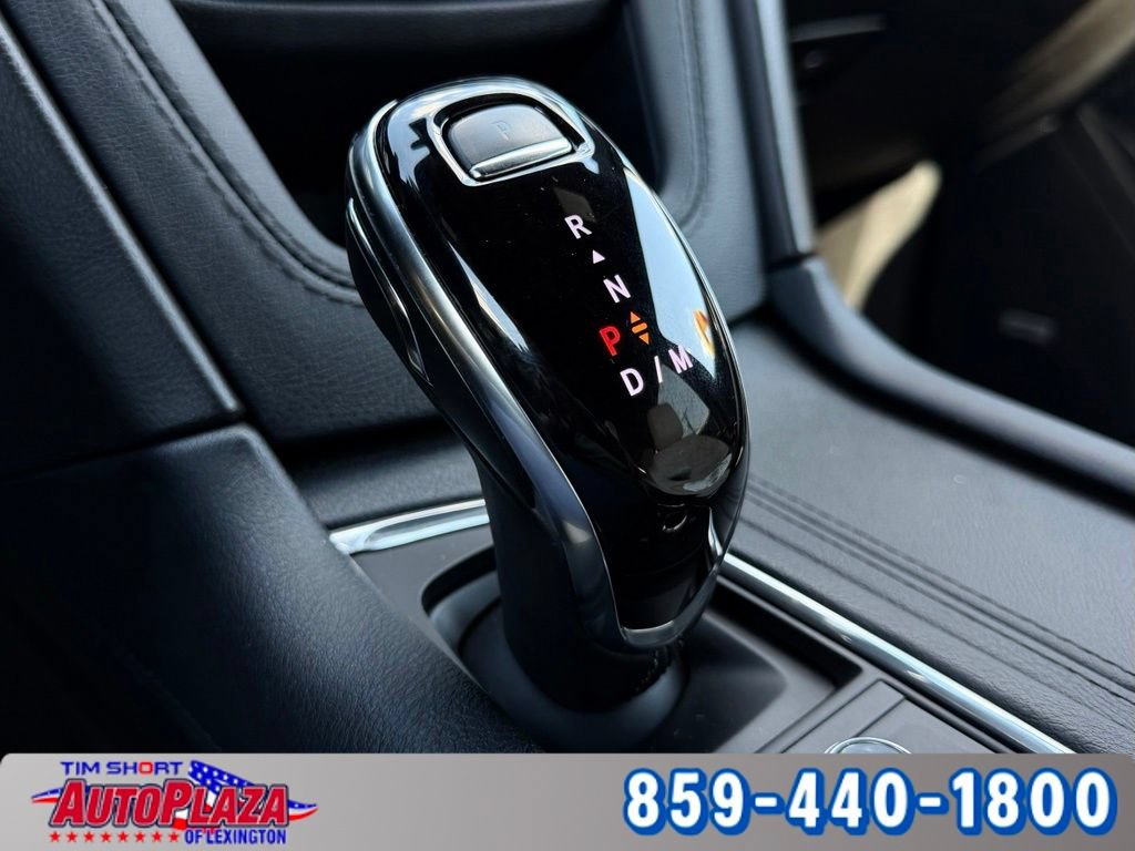 Used 2024 Cadillac XT6 Sport w/ Technology Package AWD/4WD image 18