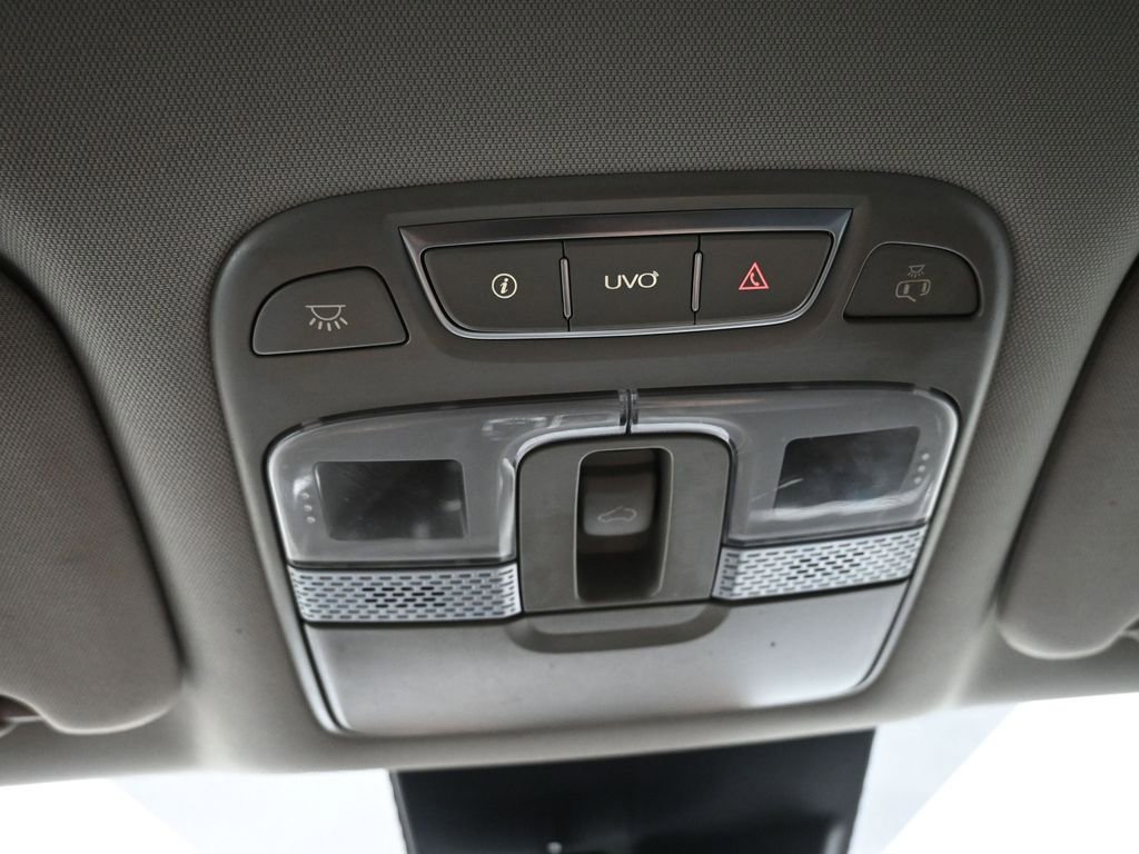 Certified 2022 Kia Telluride S AWD/4WD image 17