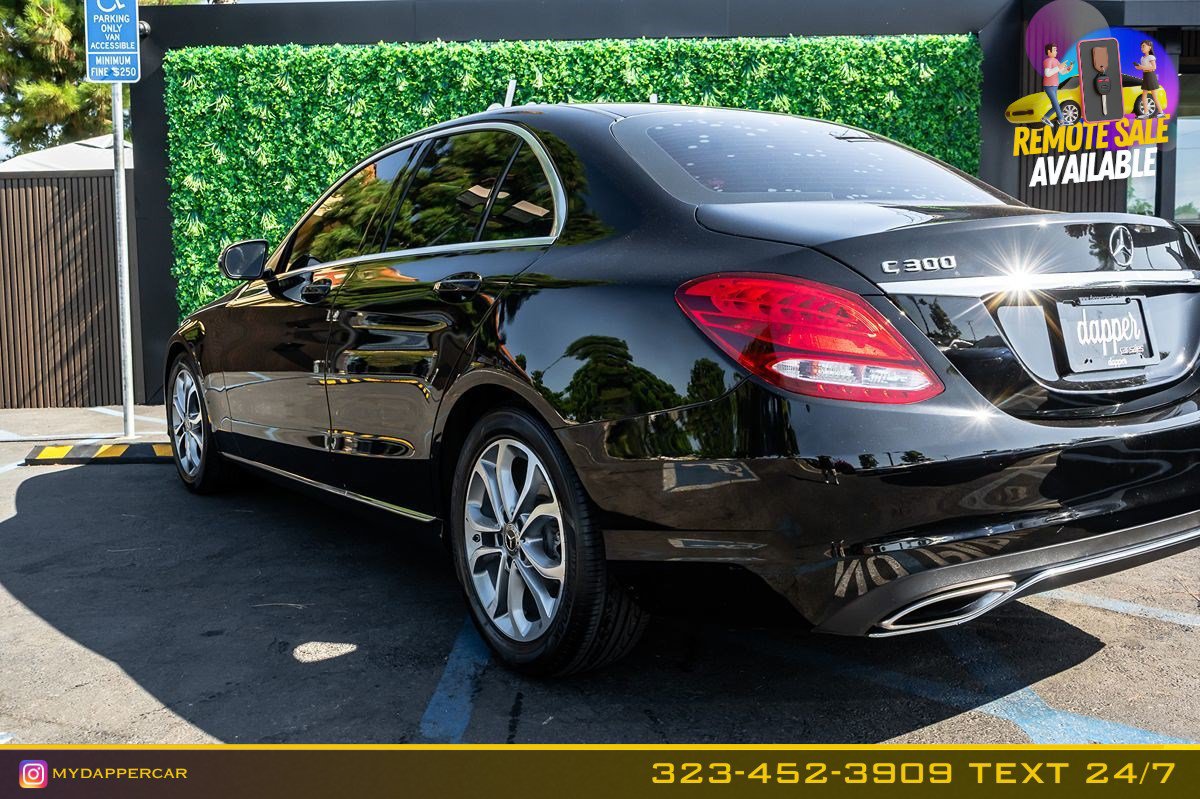 Used 2018 Mercedes-Benz C 300 Sedan image 9