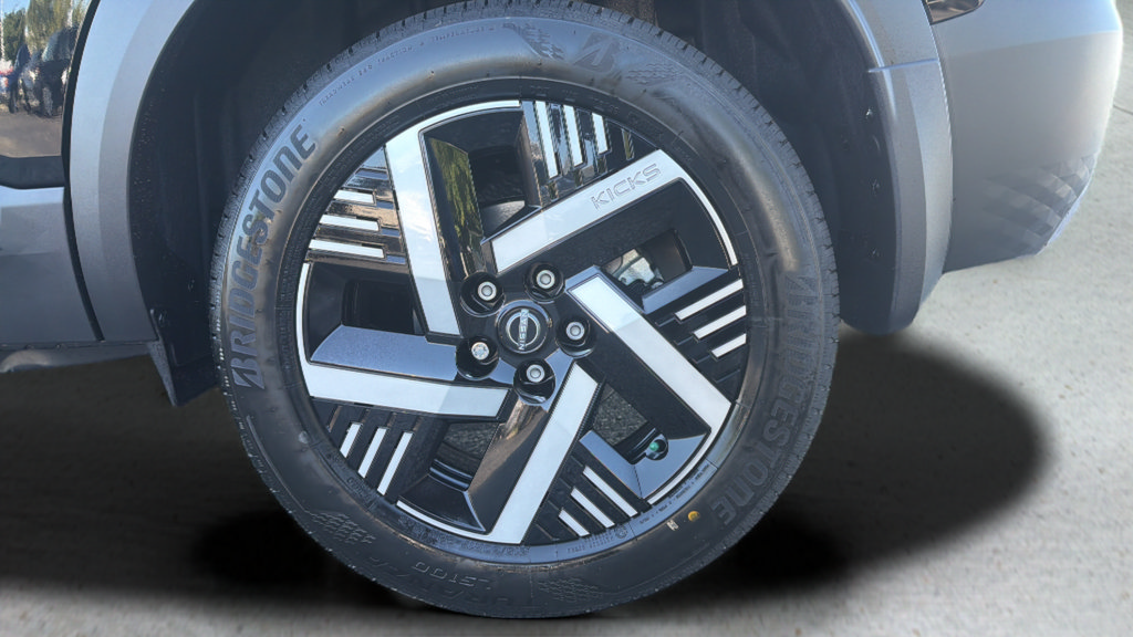 New 2026 Nissan Kicks SV w/ Cold Weather Package FWD image 24