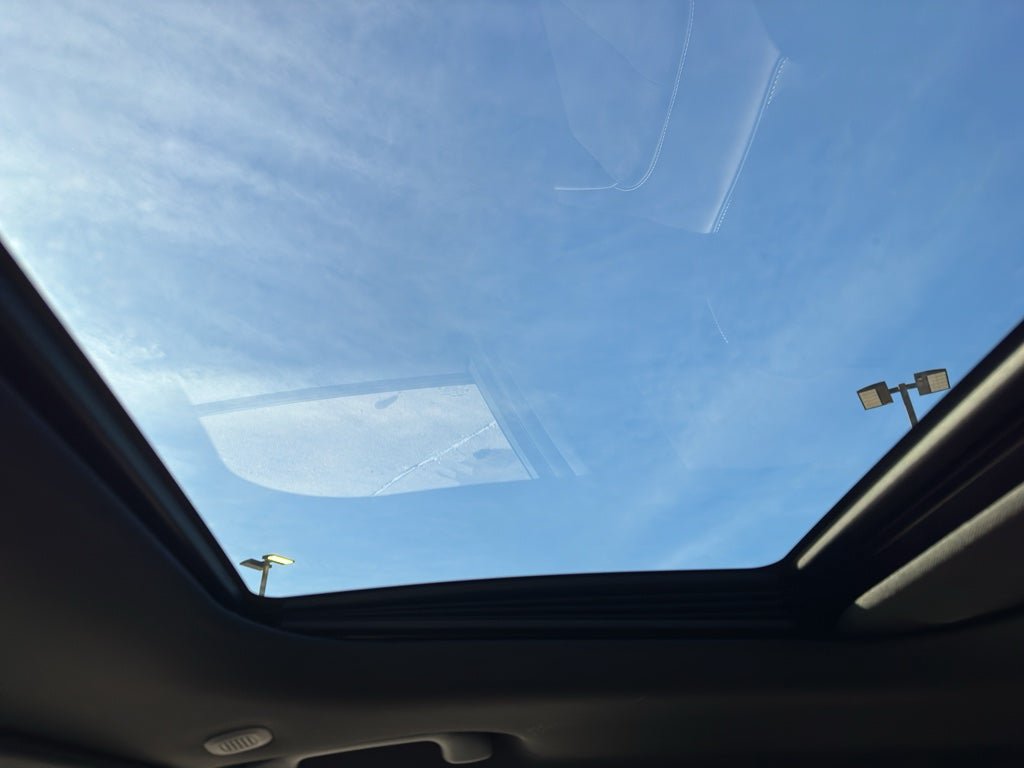 New 2025 Jeep Grand Cherokee Altitude RWD image 10