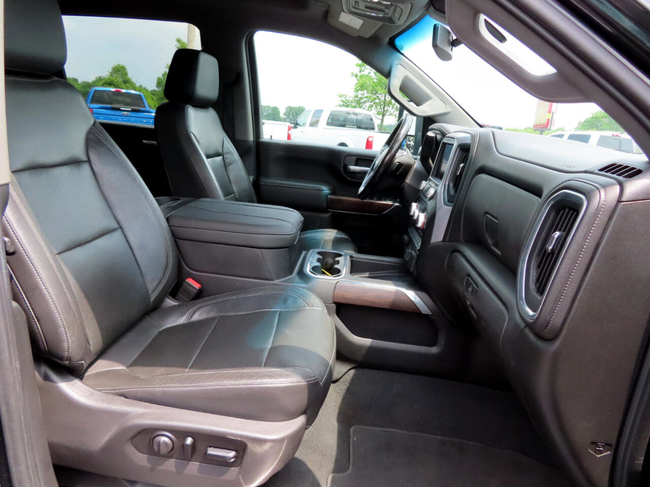Used 2020 GMC Sierra 2500 SLT w/ SLT Premium Plus Package image 46