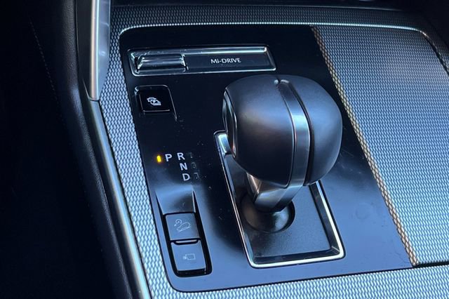 Certified 2025 MAZDA CX-70 Plug-In Hybrid w/ Premium Plus image 25