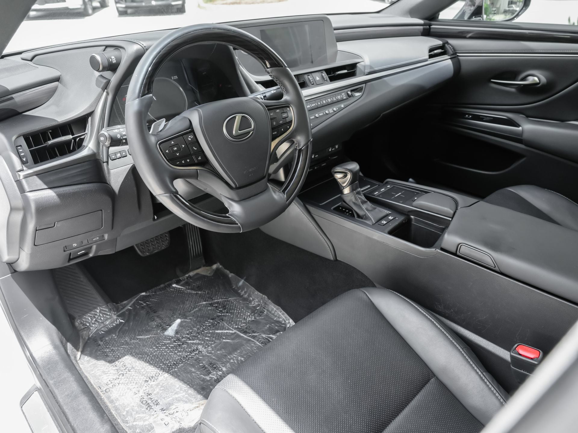 Used 2020 Lexus ES 300h w/ Premium Package FWD image 7