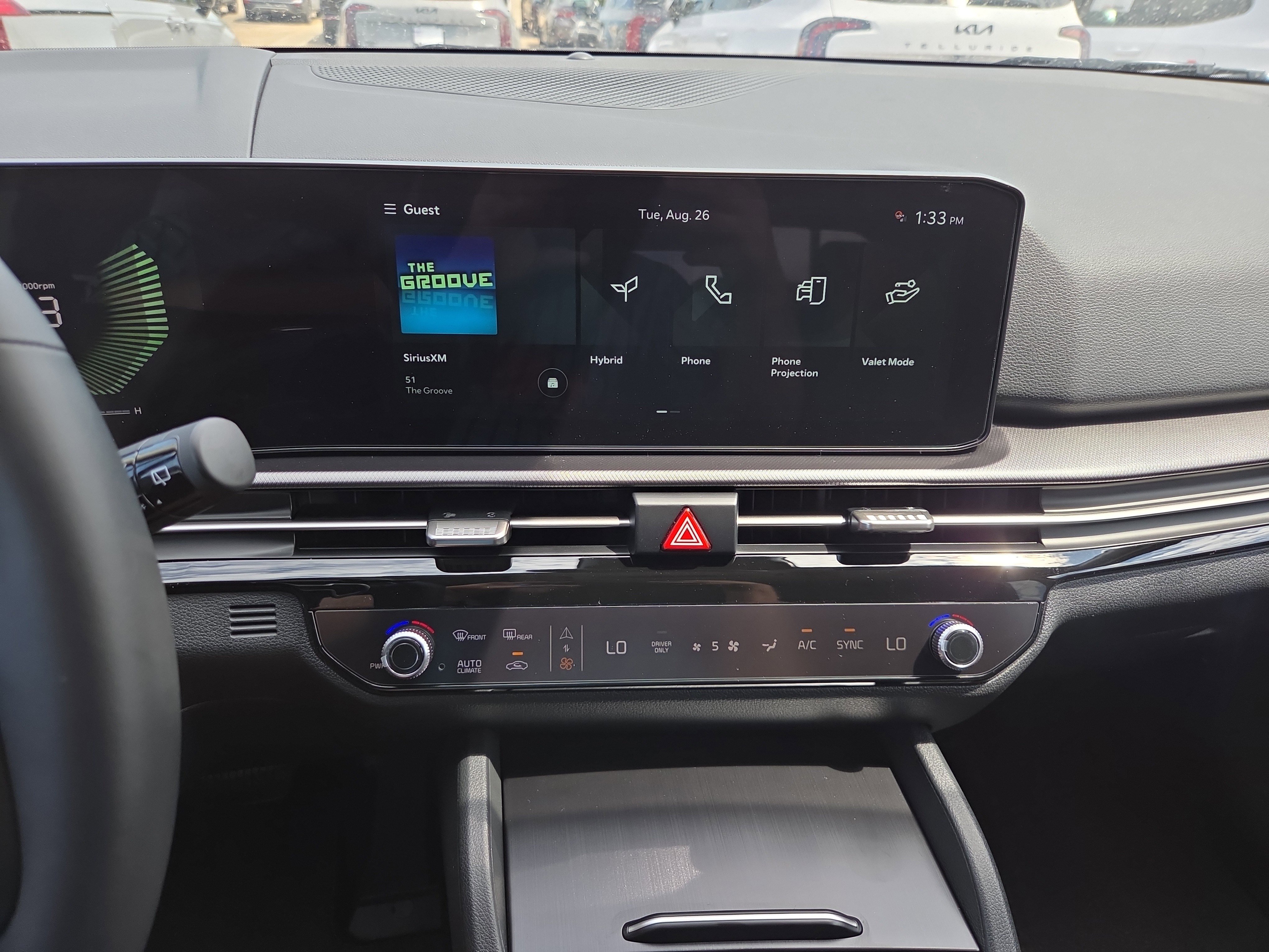 New 2026 Kia Sportage LX image 10