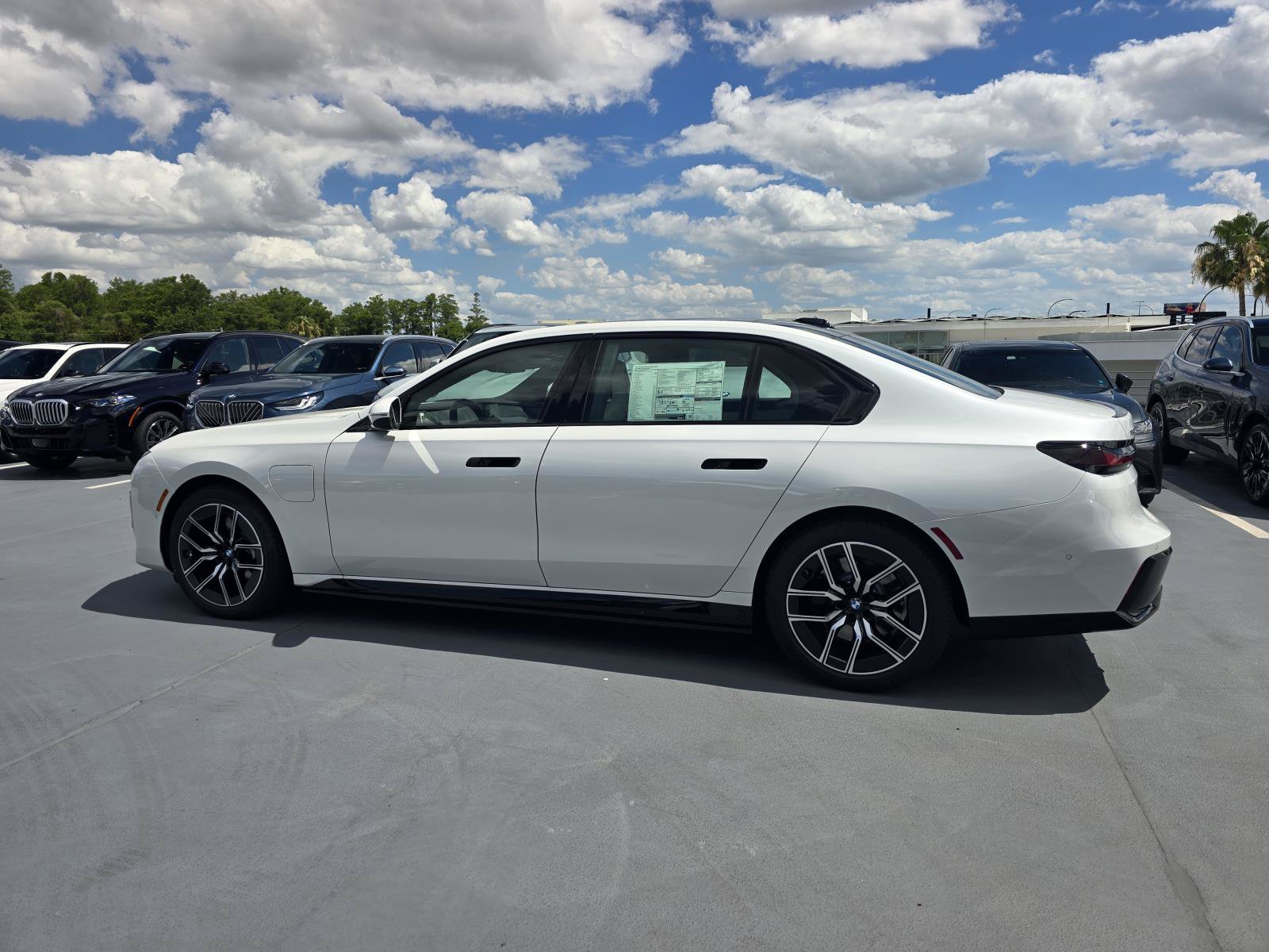 New 2026 BMW 750e xDrive w/ Executive Package AWD/4WD image 7