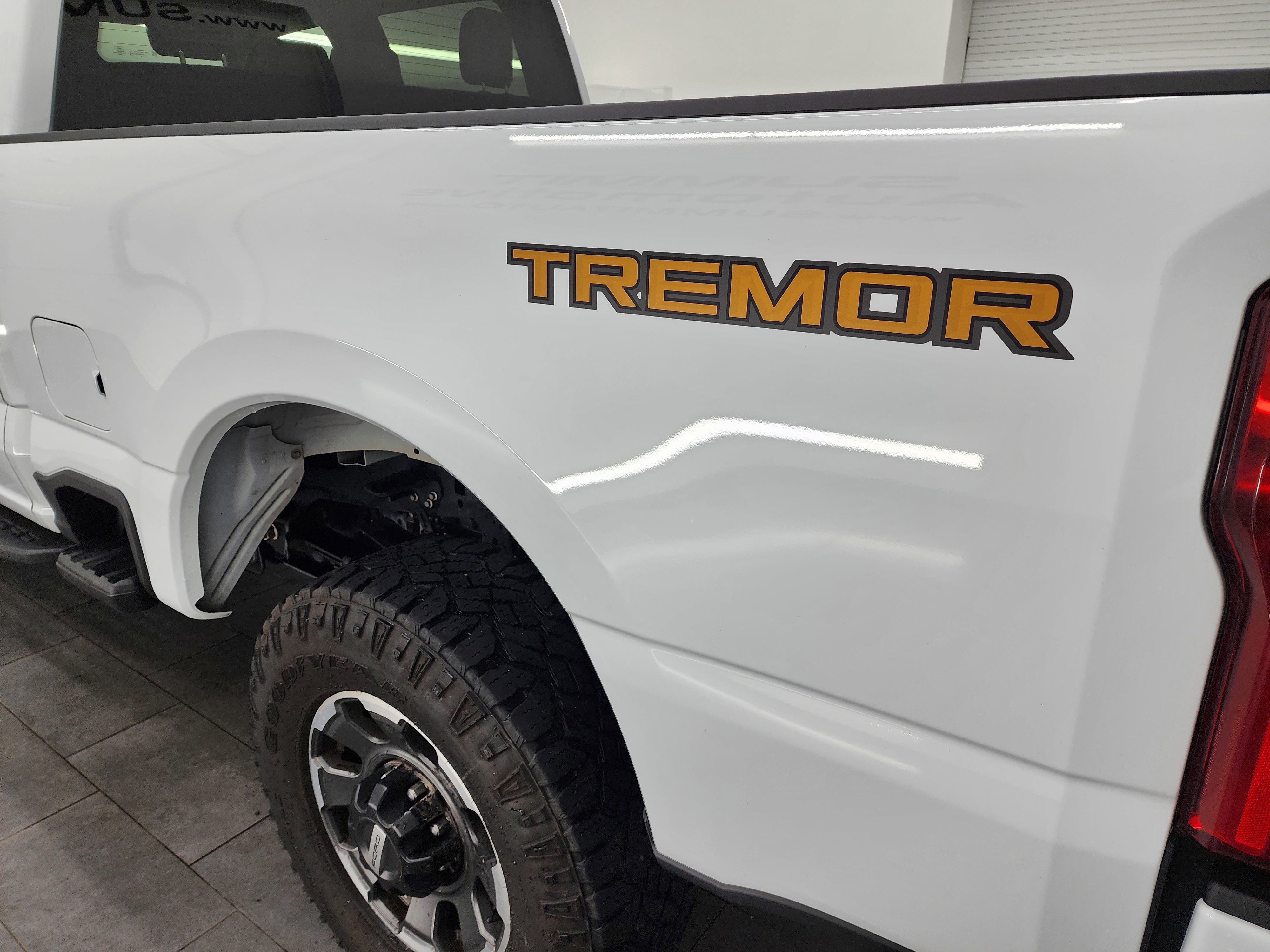 Used 2023 Ford F250 XLT w/ Tremor Off-Road Package image 32