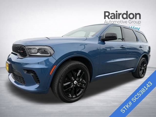 Used 2025 Dodge Durango GT AWD/4WD image 3