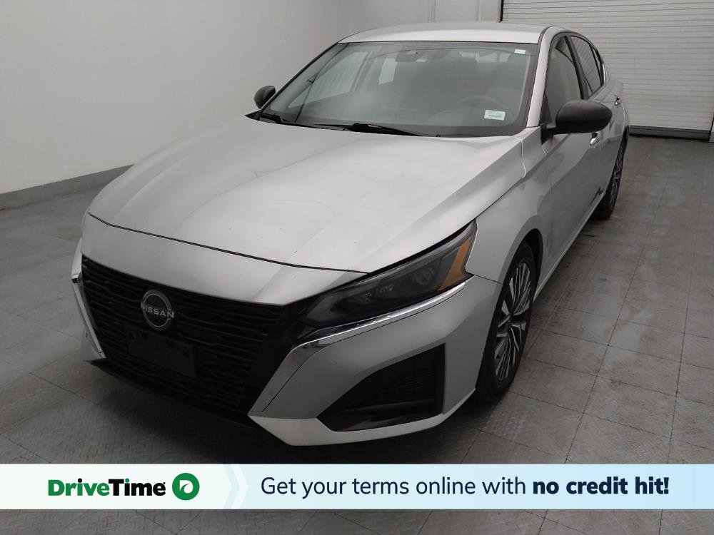 Used 2024 Nissan Altima 2.5 SV image 1