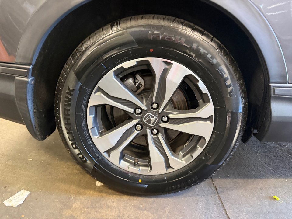 Used 2018 Honda CR-V LX image 27