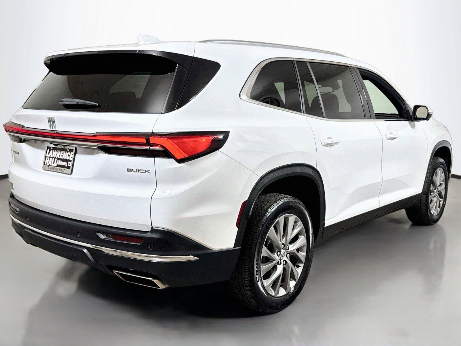 Certified 2026 Buick Enclave Preferred FWD image 4