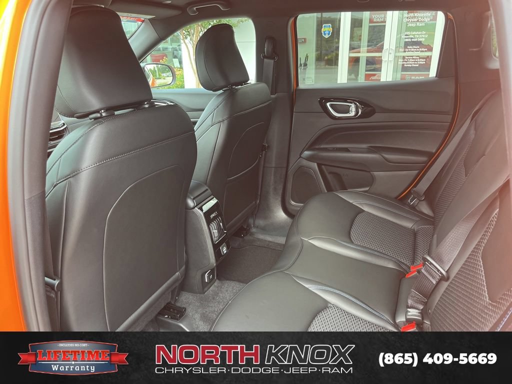 New 2026 Jeep Compass Latitude AWD/4WD image 15