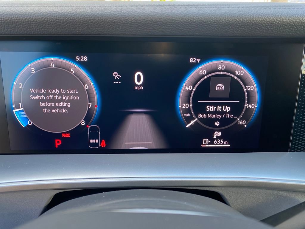 New 2025 Volkswagen Tiguan SE image 15