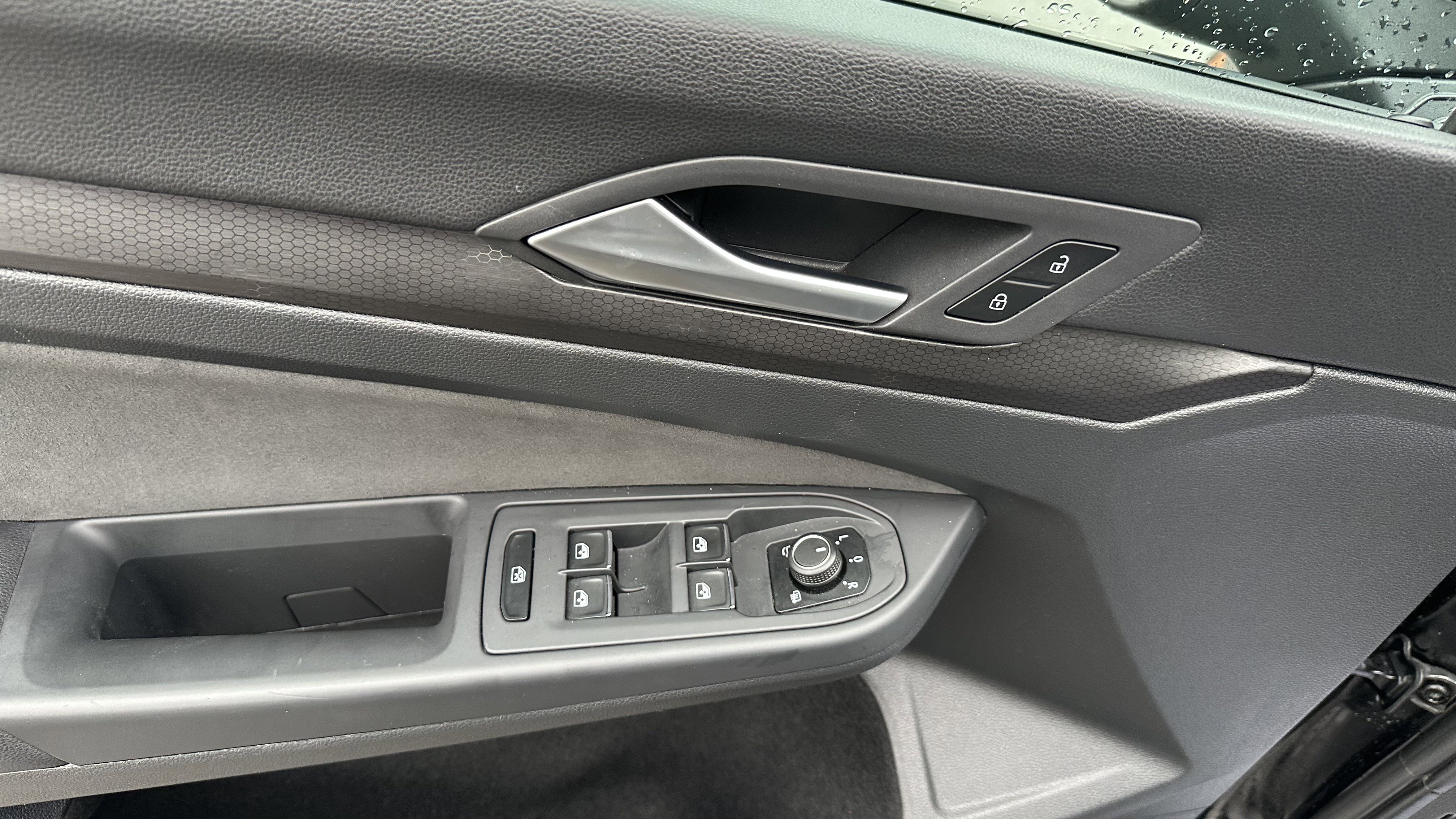 Used 2024 Volkswagen GTI S image 17