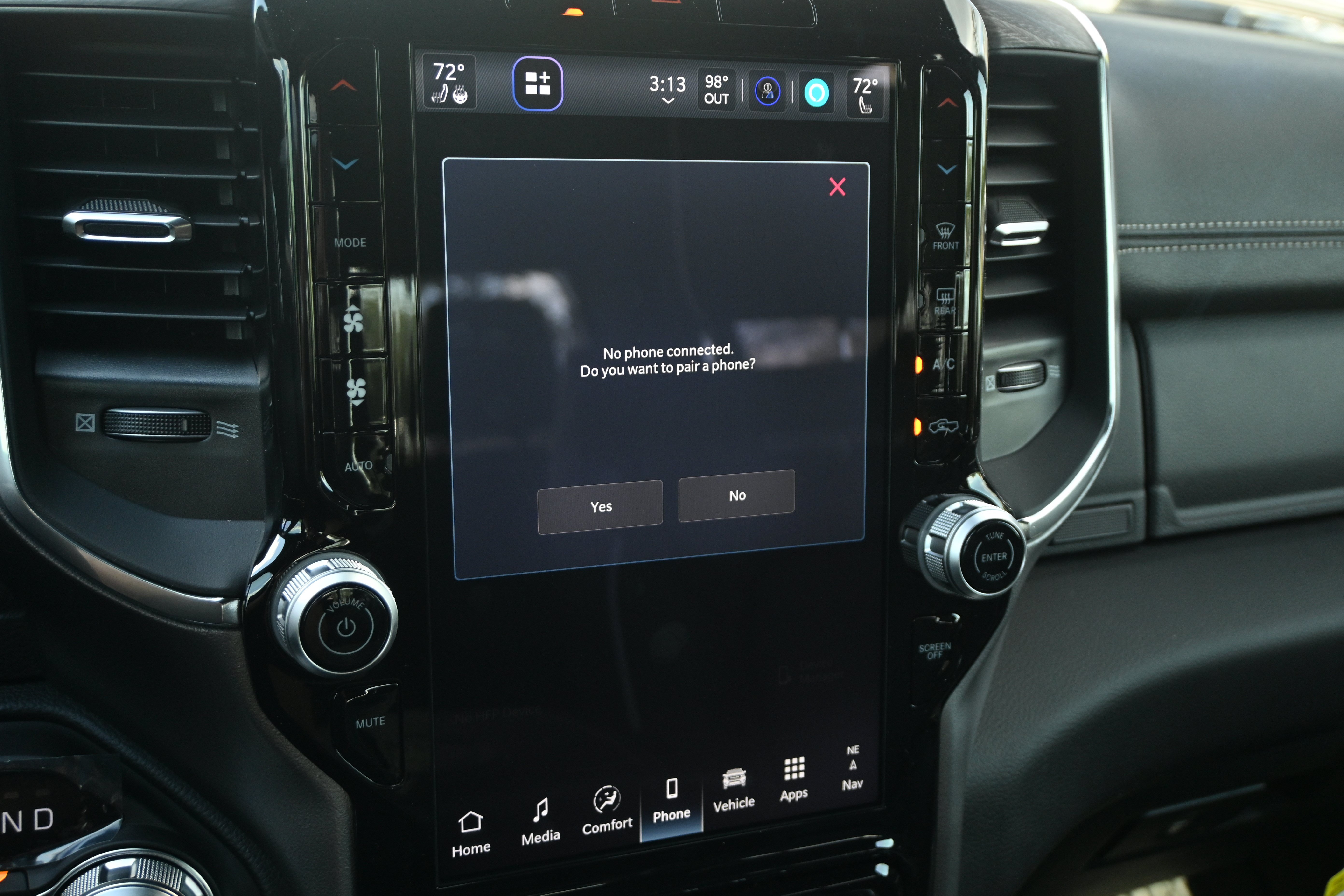 New 2026 RAM 1500 Laramie w/ Night Edition AWD/4WD image 25