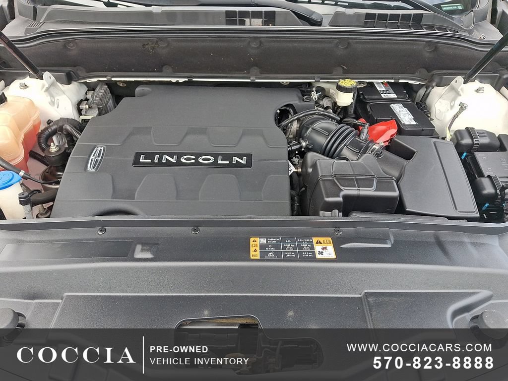 Used 2017 Lincoln MKX Select w/ Select Plus Package AWD/4WD image 27