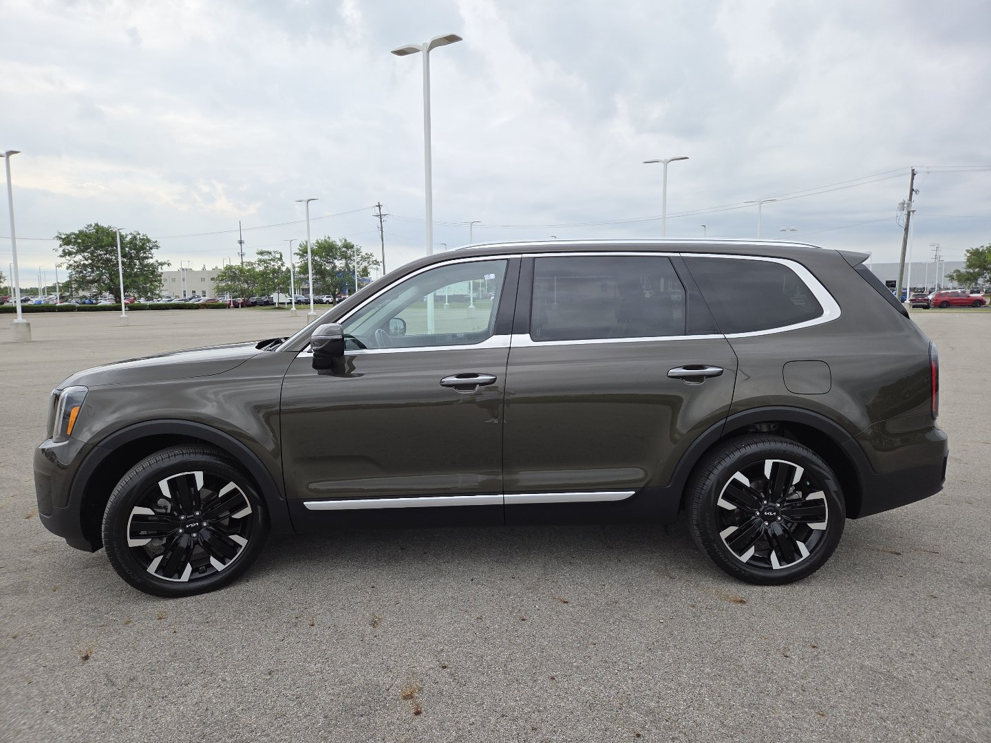 Used 2023 Kia Telluride SX FWD image 16