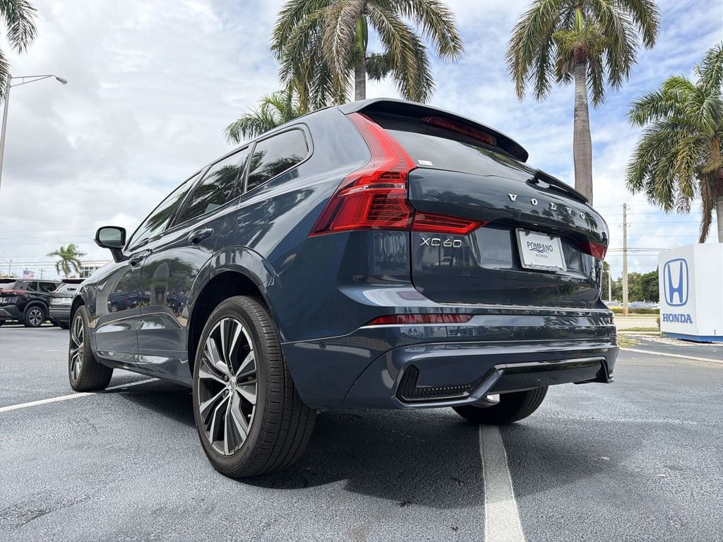 Used 2023 Volvo XC60 B5 Plus w/ Climate Package AWD/4WD image 18