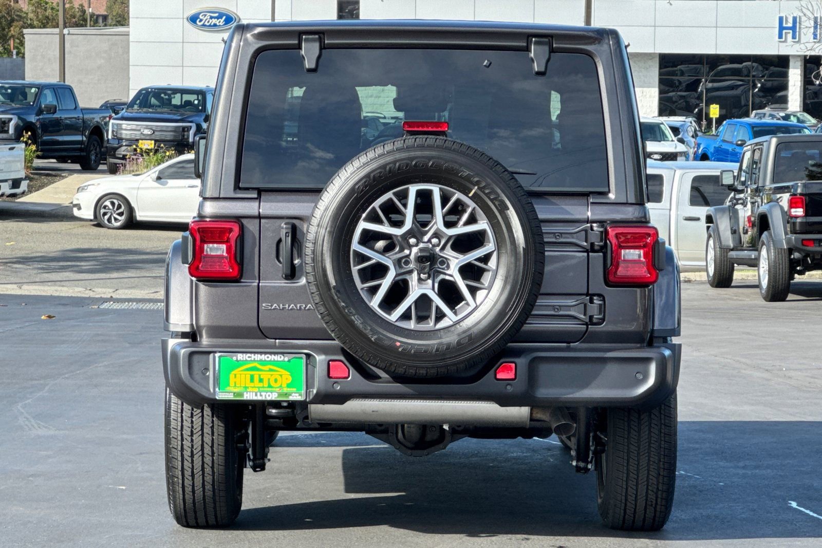 New 2025 Jeep Wrangler Sahara image 6