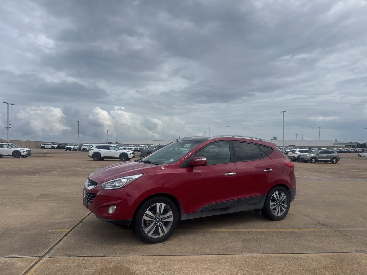 Used 2015 Hyundai Tucson Limited w/ Option Group 03 FWD image 10