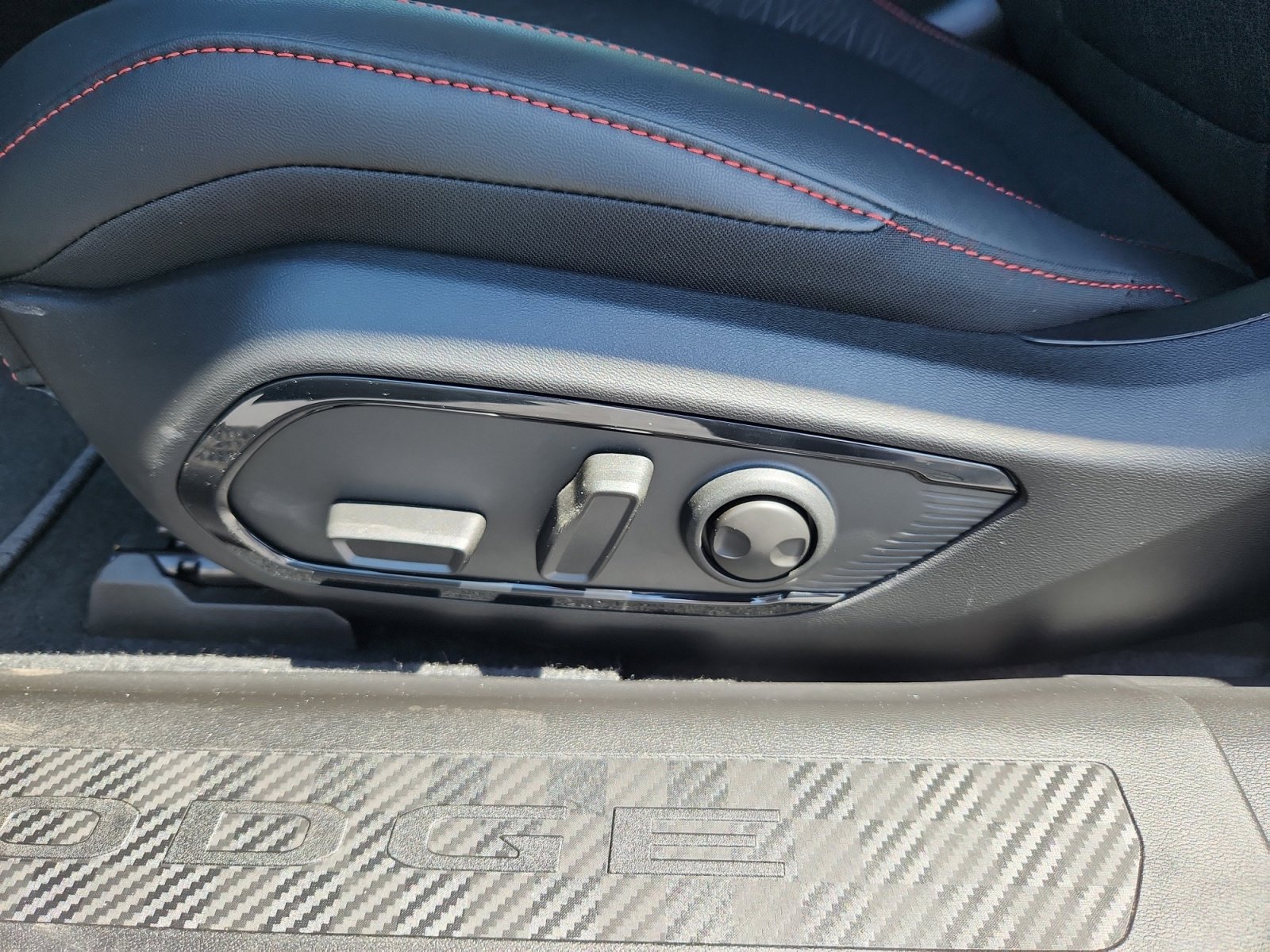 New 2025 Dodge Charger R/T w/ Quick Order Package 25M R/T image 14