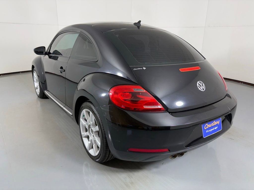 Used 2013 Volkswagen Beetle 2.5 Fender image 3