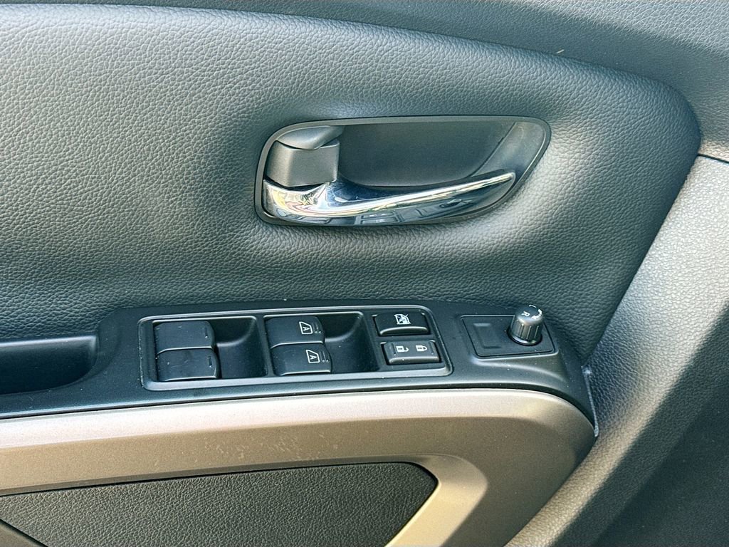 Used 2024 Nissan Titan SV w/ SV Bronze Edition Package RWD image 22