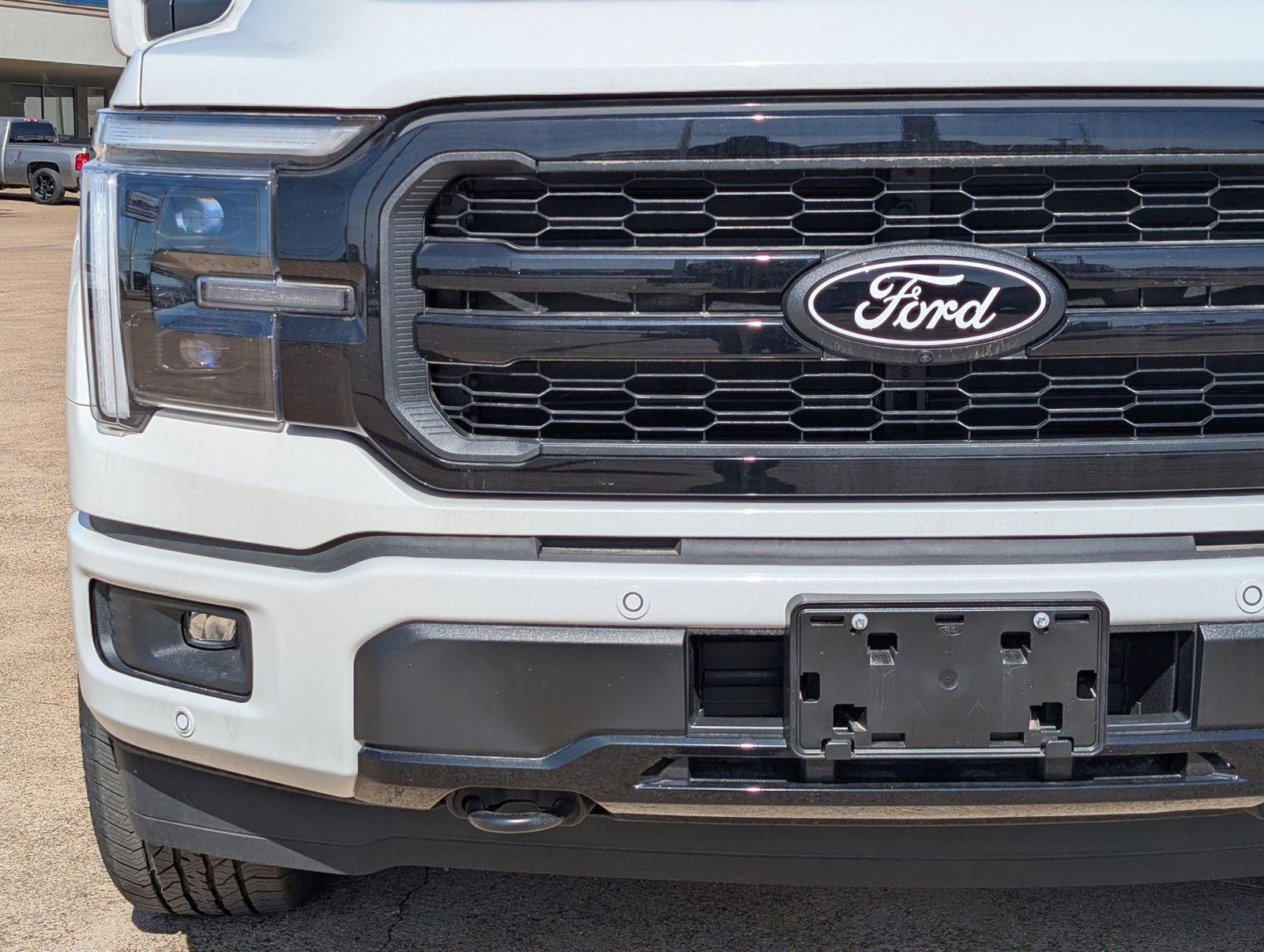 Used 2025 Ford F150 Lariat w/ Equipment Group 502A High image 6