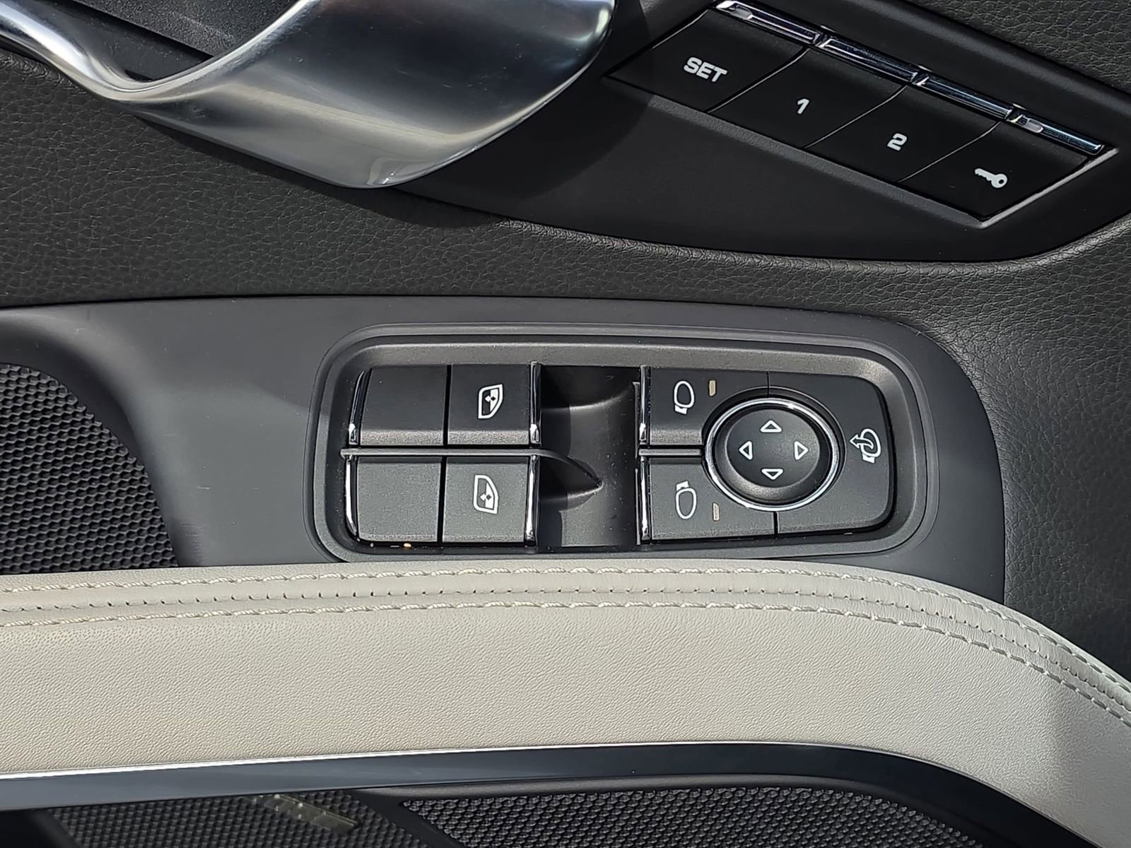 Certified 2025 Porsche 718 Boxster image 20