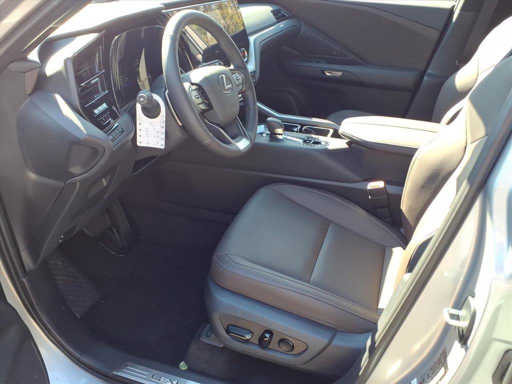 New 2026 Lexus TX 350 AWD image 9