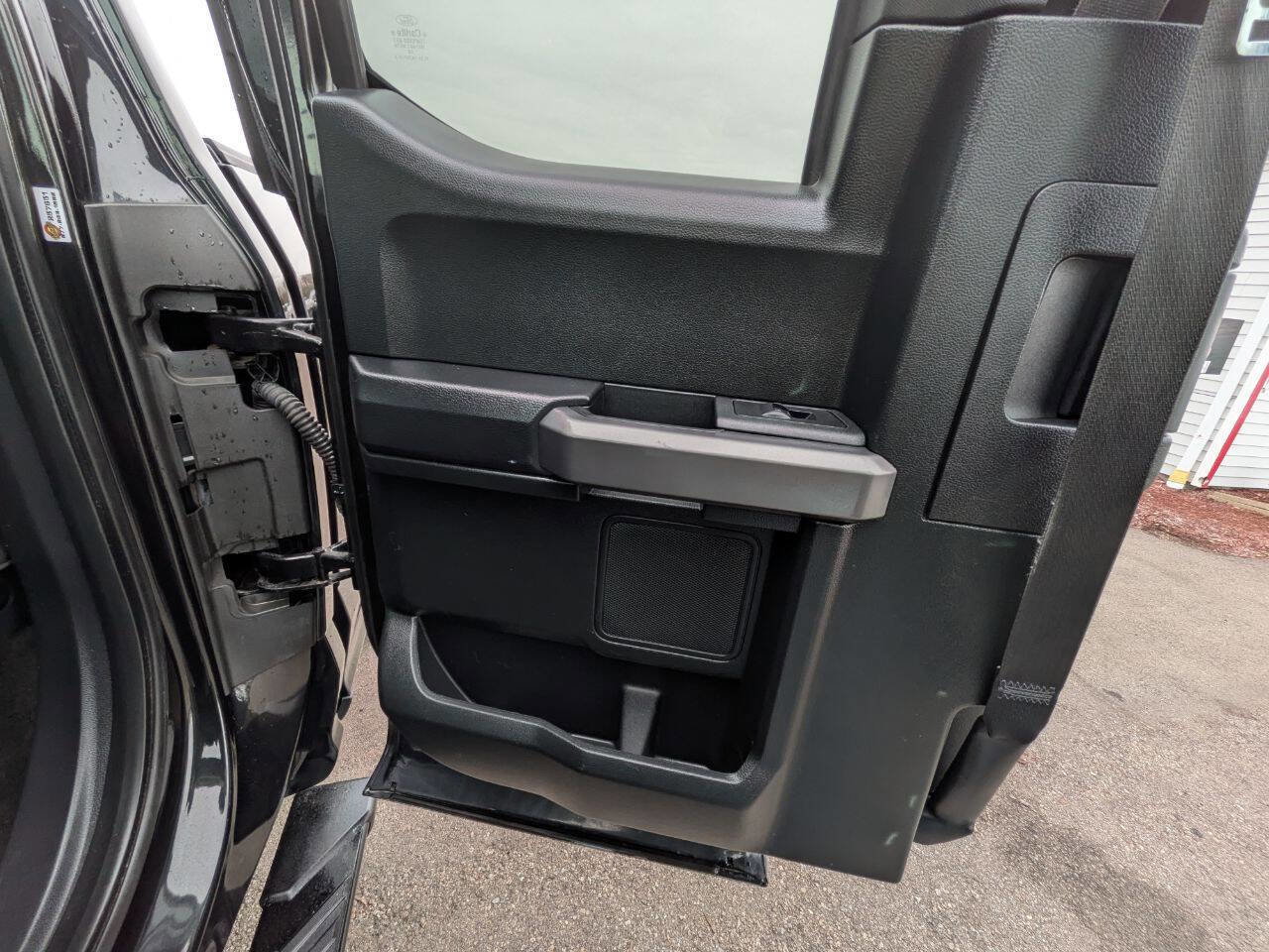 Used 2015 Ford F150 XLT w/ Equipment Group 302A Luxury image 24