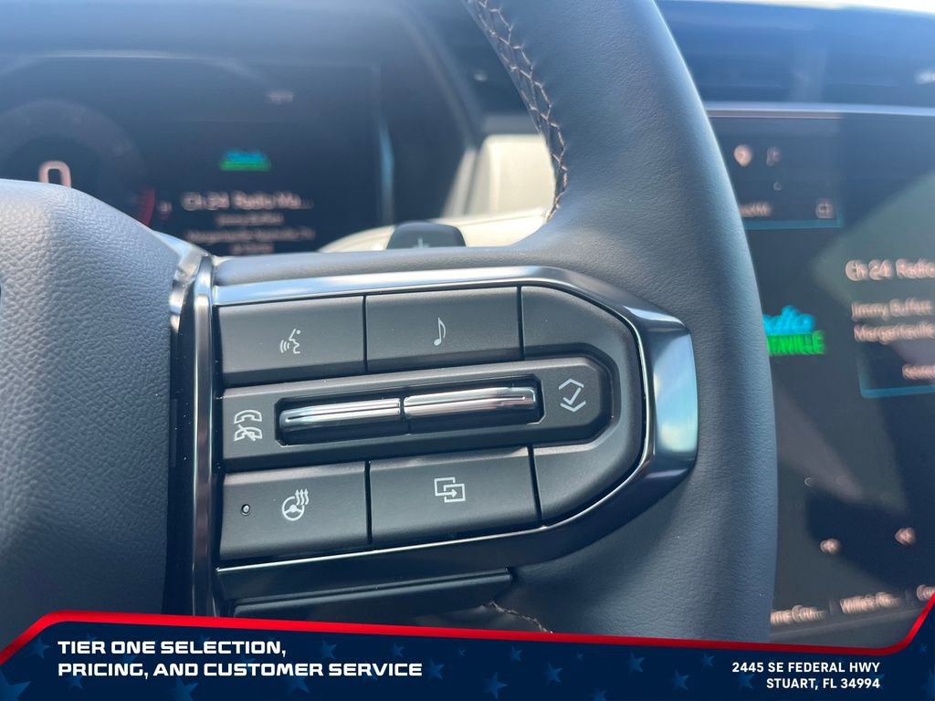 Used 2026 GMC Terrain AT4 w/ Convenience Package III AWD/4WD image 26
