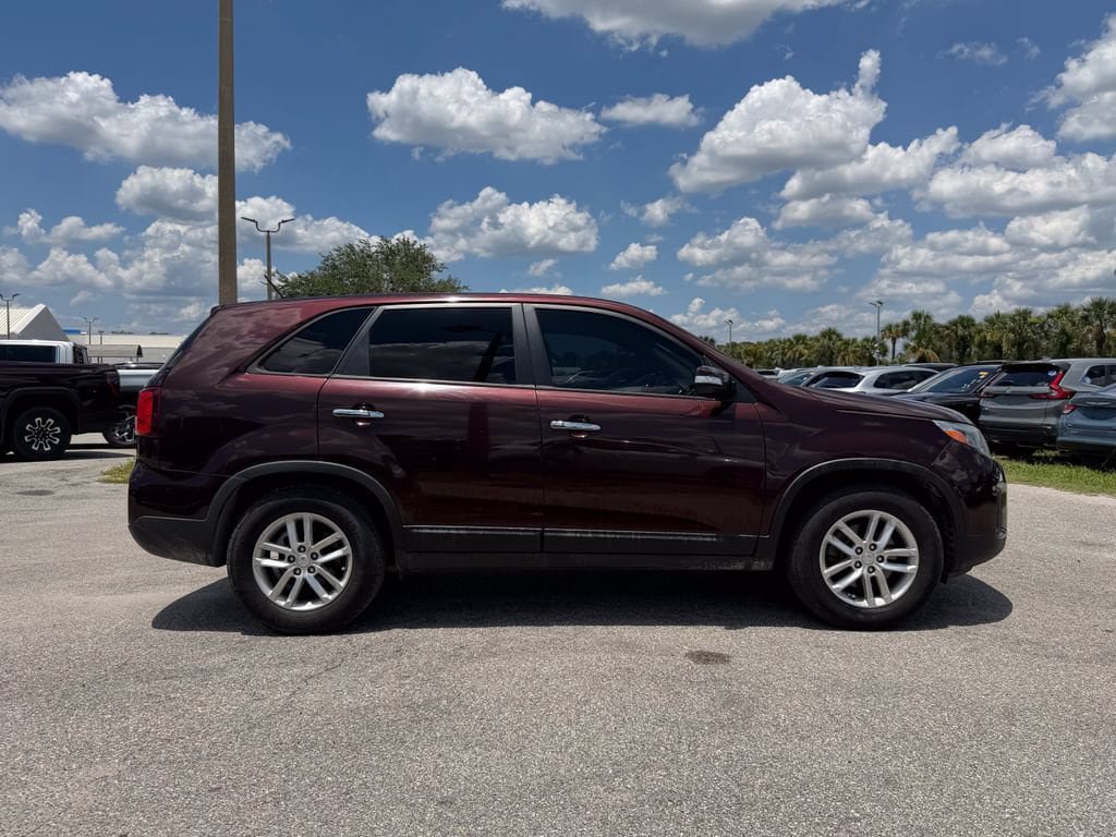 Used 2015 Kia Sorento LX FWD image 4