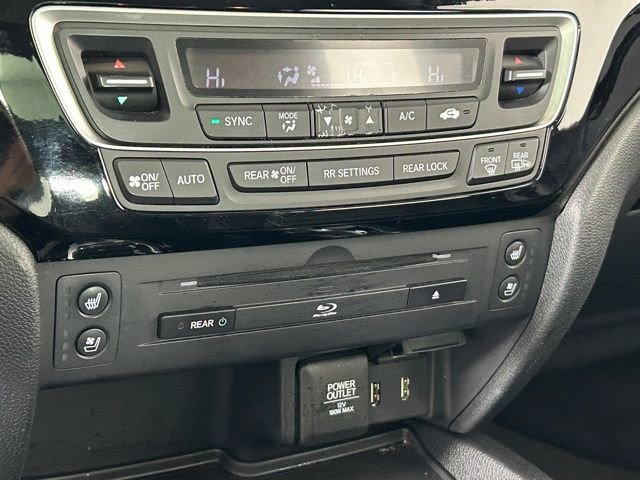 Used 2016 Honda Pilot Elite image 31