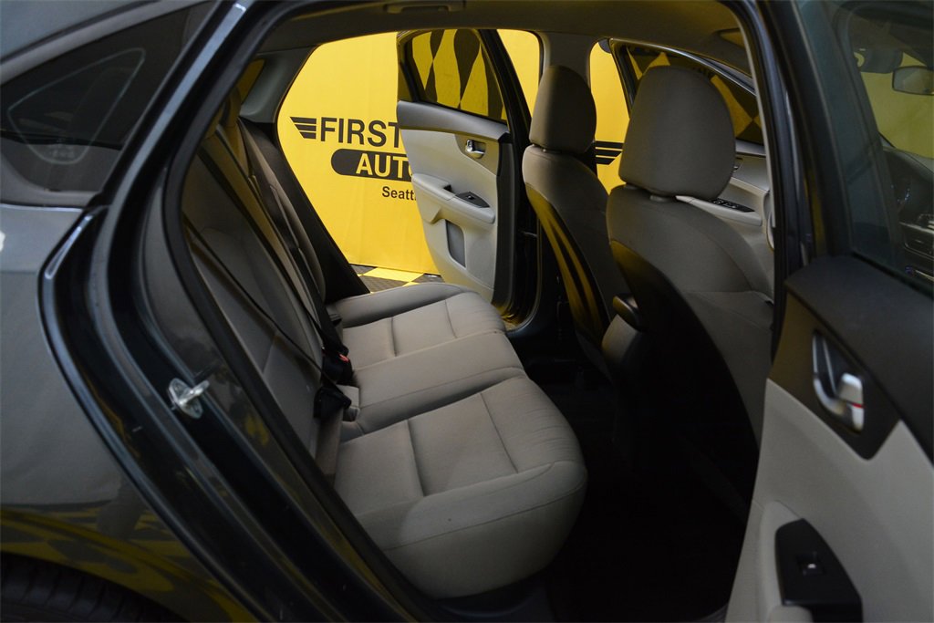 Used 2019 Kia Forte LXS image 32