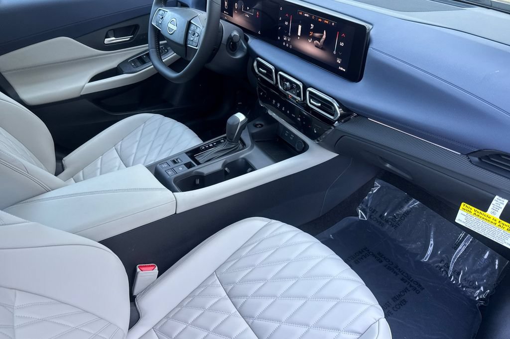 New 2026 Nissan Sentra SL w/ Floor Mat Package FWD image 12