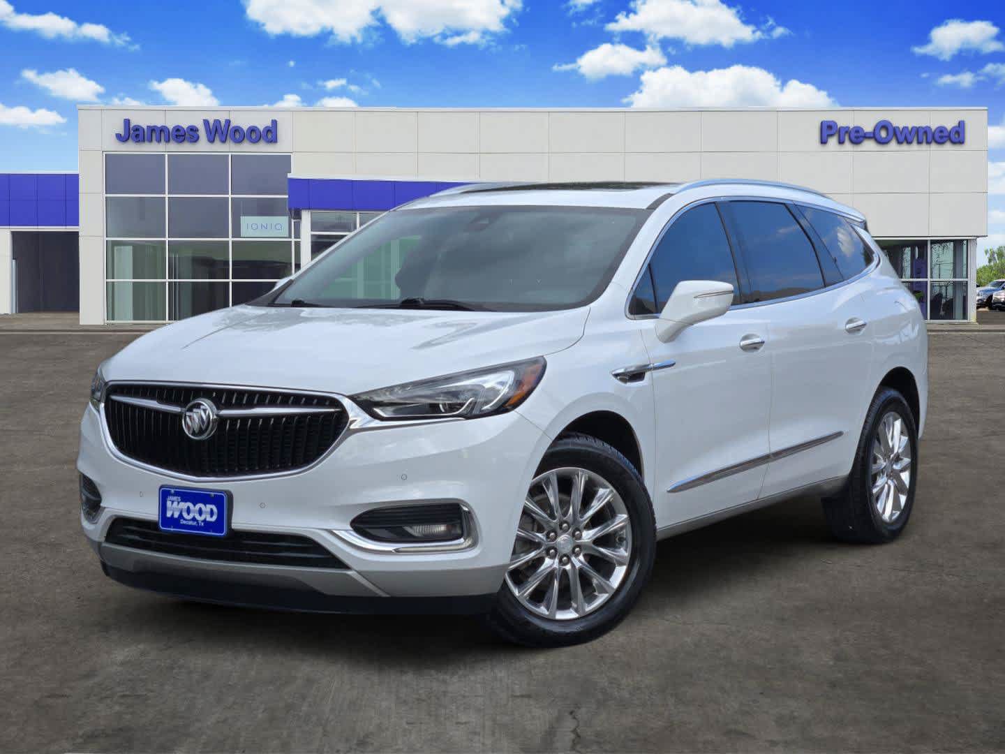 Used 2020 Buick Enclave Premium w/ Sun and Sites Package FWD image 1