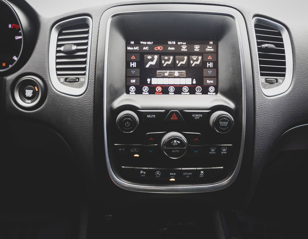 Used 2020 Dodge Durango SXT image 4