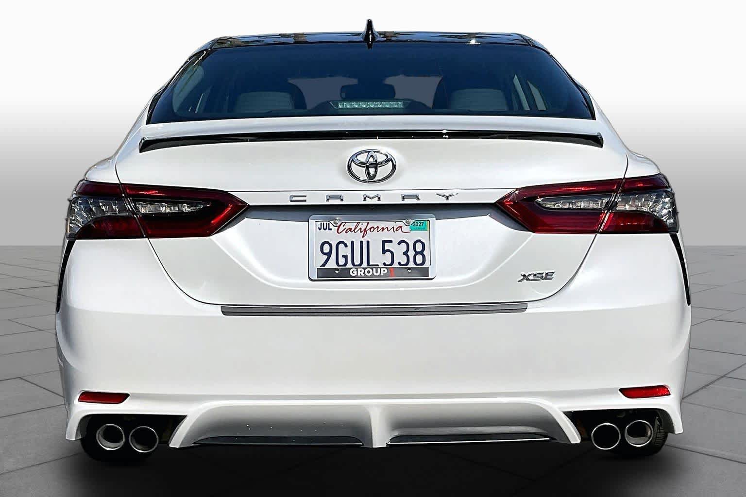 Used 2023 Toyota Camry XSE FWD image 4