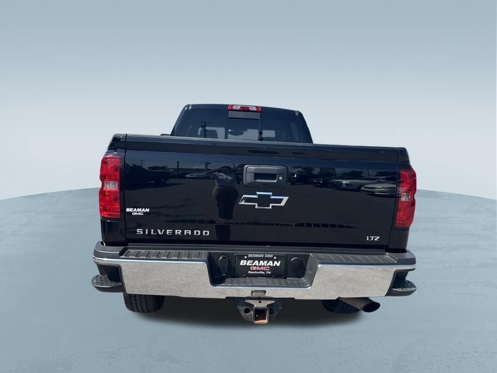Used 2016 Chevrolet Silverado 2500 LTZ AWD/4WD image 7
