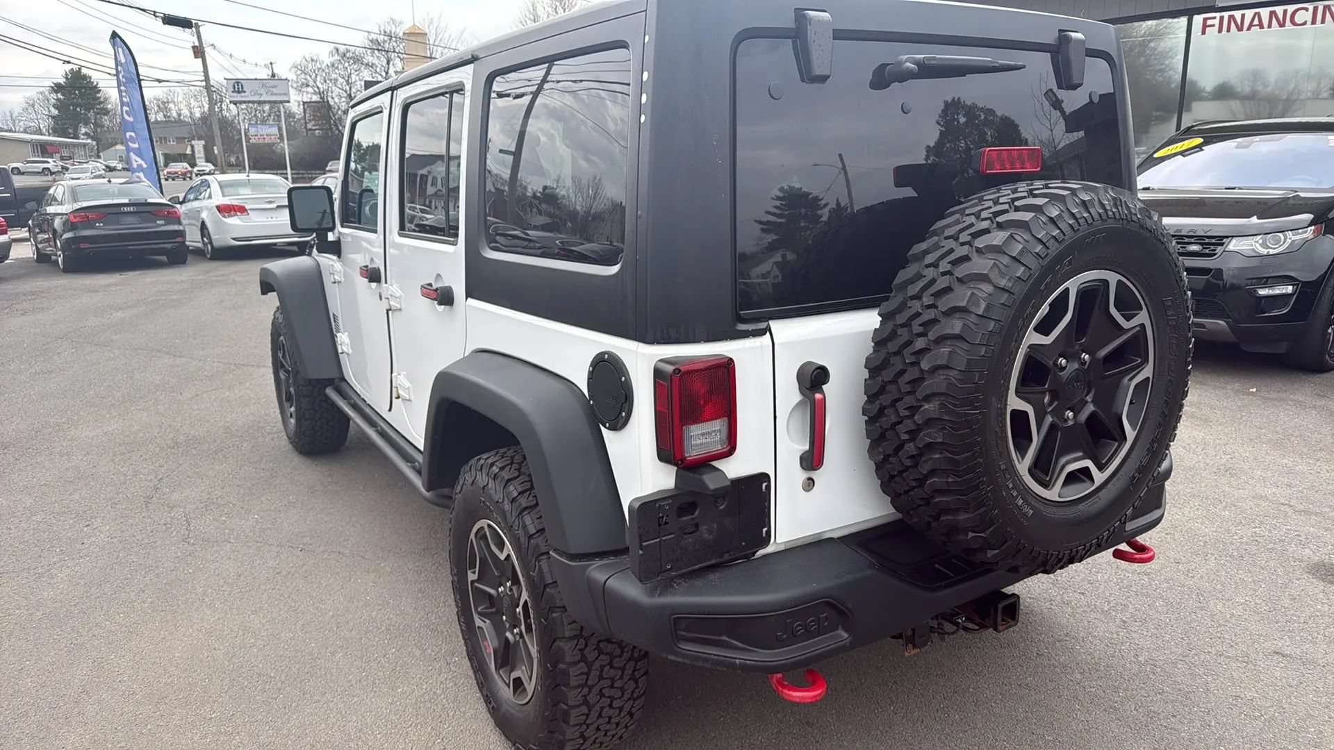 Used 2014 Jeep Wrangler Unlimited Rubicon AWD/4WD image 7