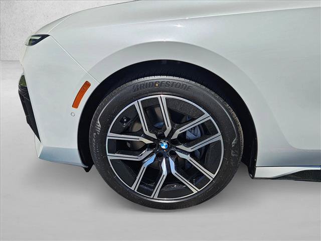 New 2026 BMW 740i RWD image 10