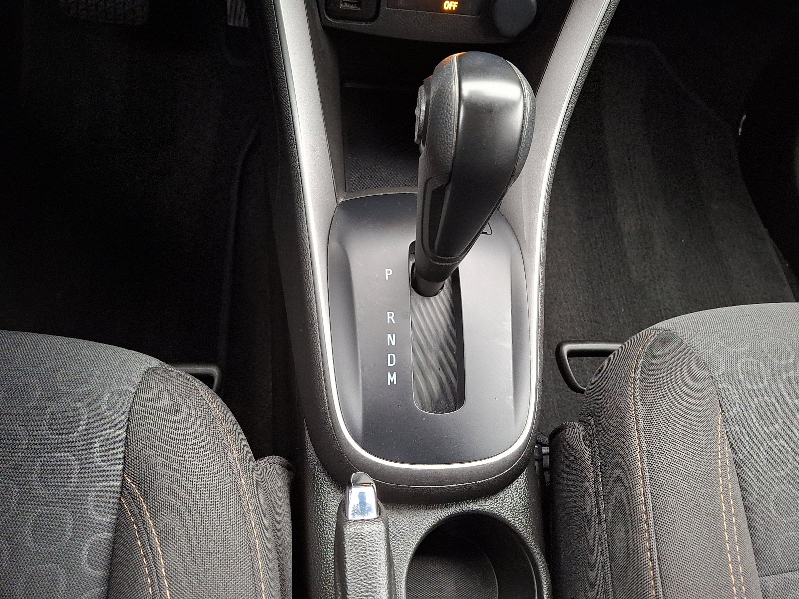 Certified 2022 Chevrolet Trax LS w/ Tint and Cruise Package image 15