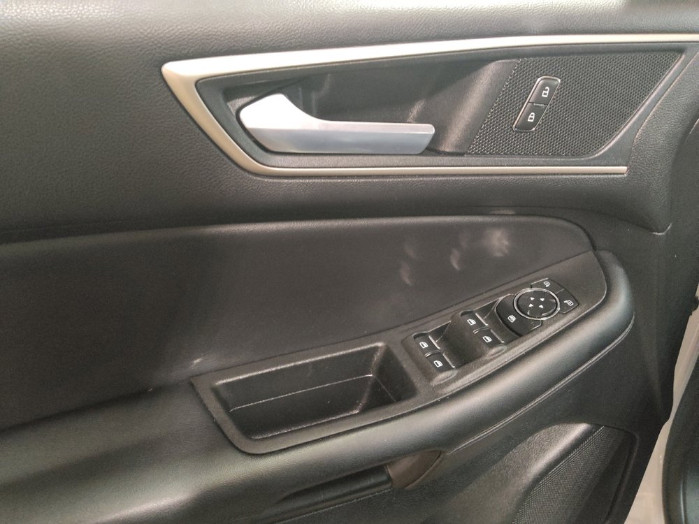 Used 2024 Ford Edge SEL image 27