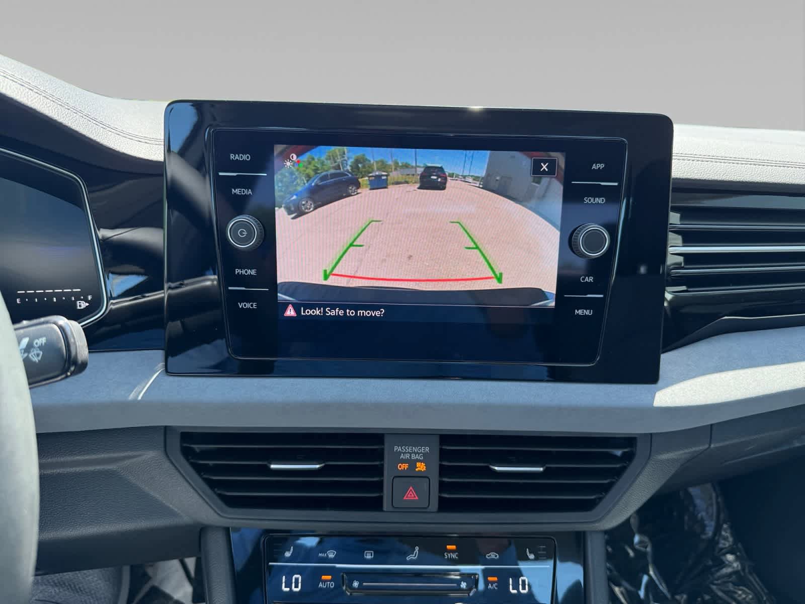 New 2026 Volkswagen Jetta SE FWD image 16