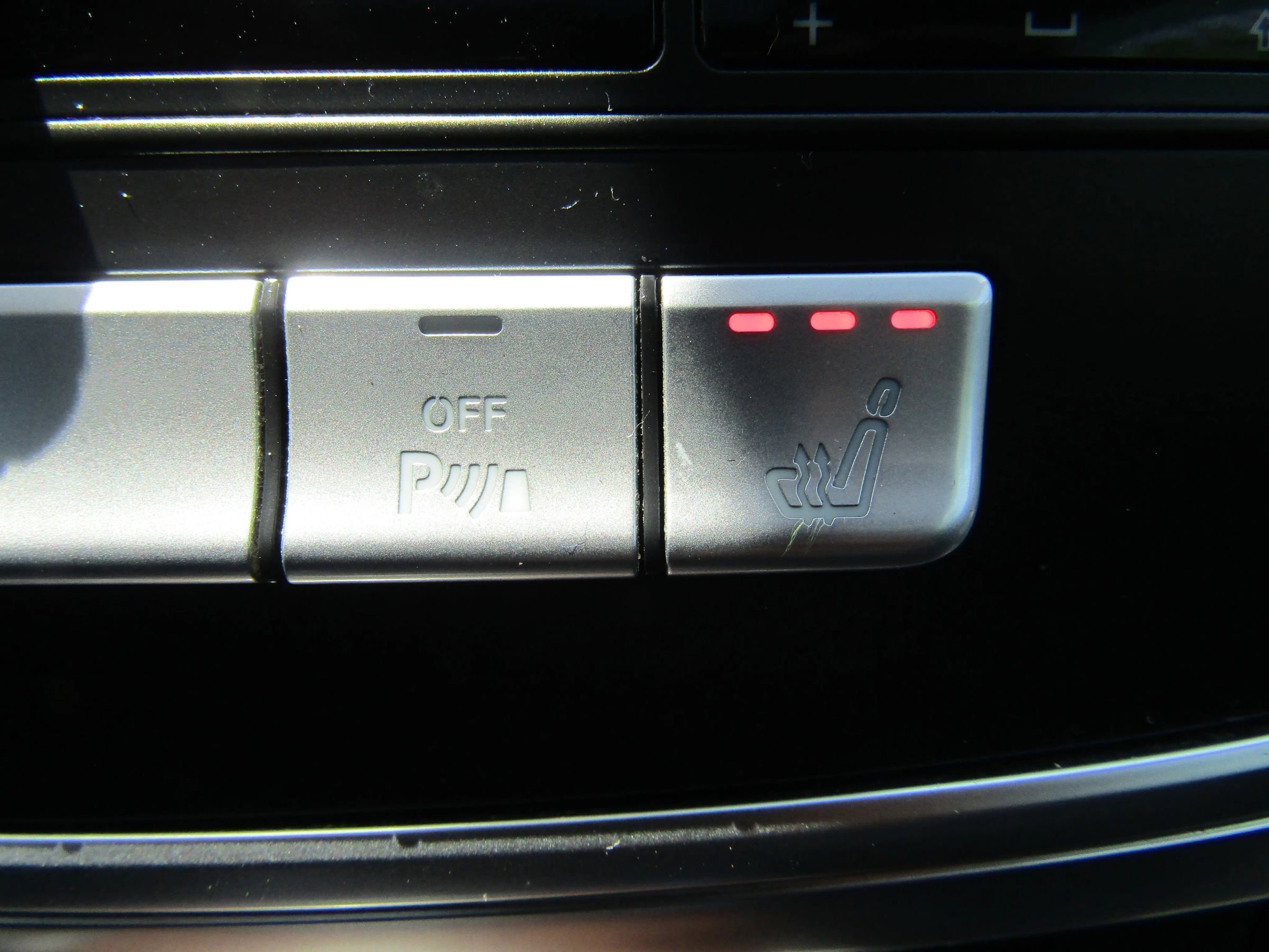 Used 2013 Mercedes-Benz GL 450 4MATIC image 29