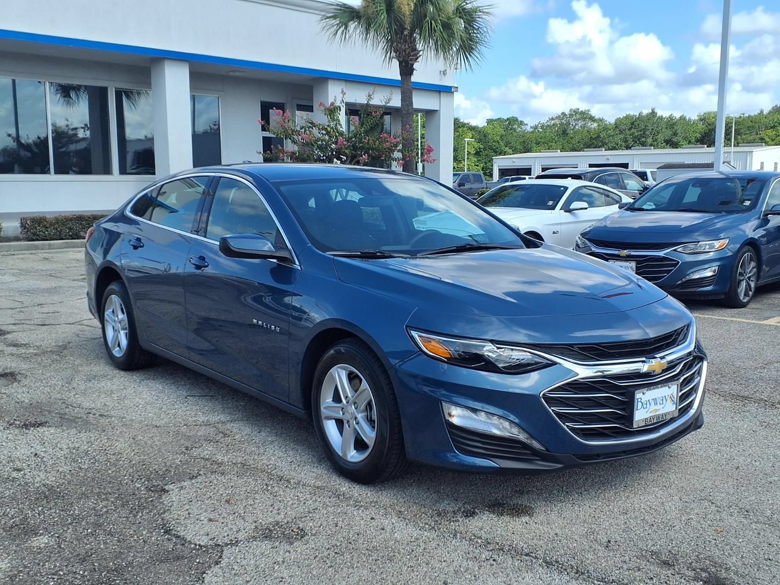 Used 2024 Chevrolet Malibu LT FWD image 20
