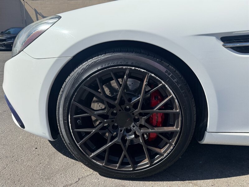 Used 2017 Mercedes-Benz SLC 43 AMG image 7